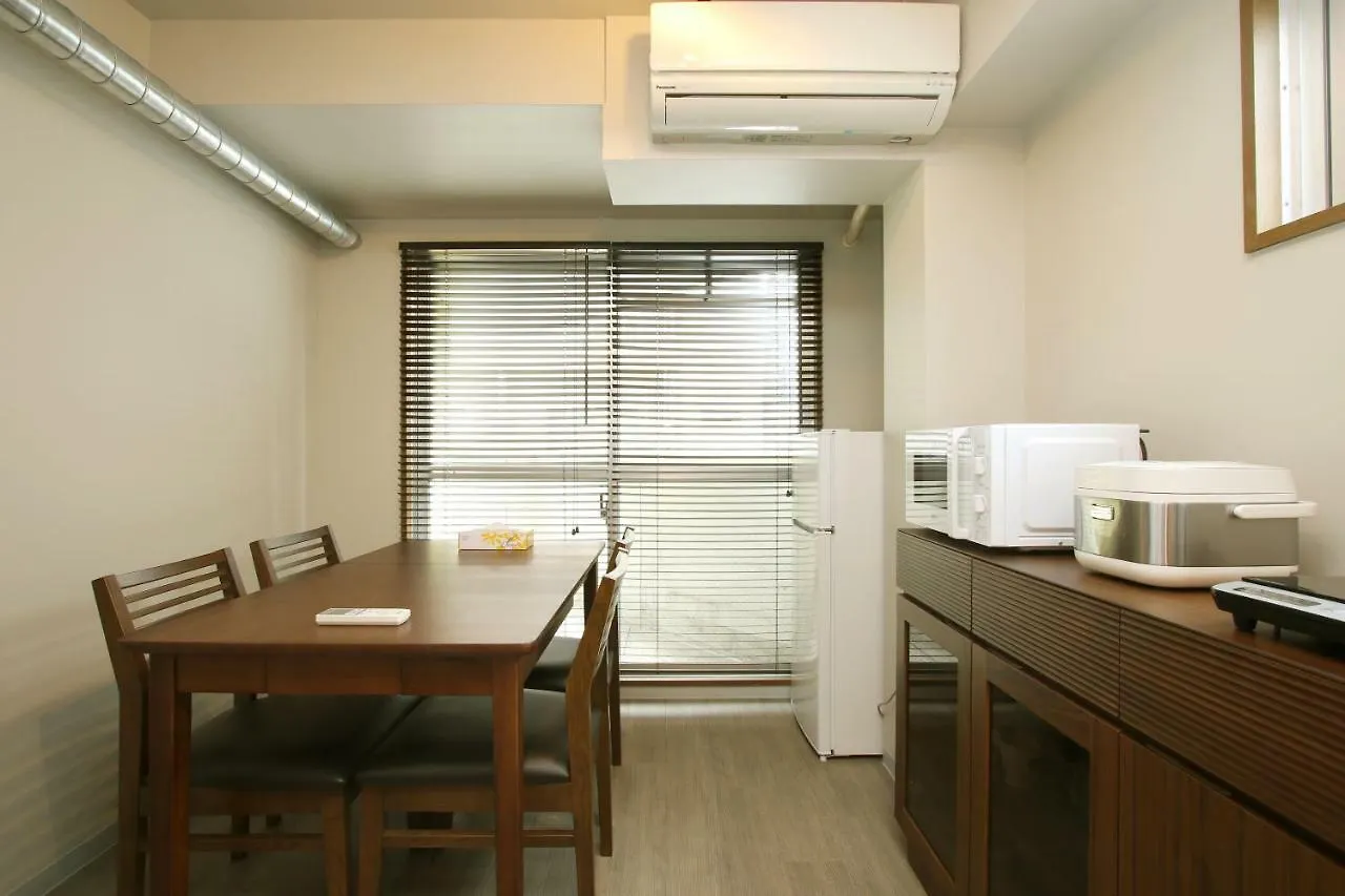 Guest House Osaka Tsukamoto Apartment